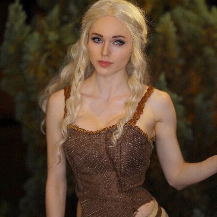 Amouranth 16