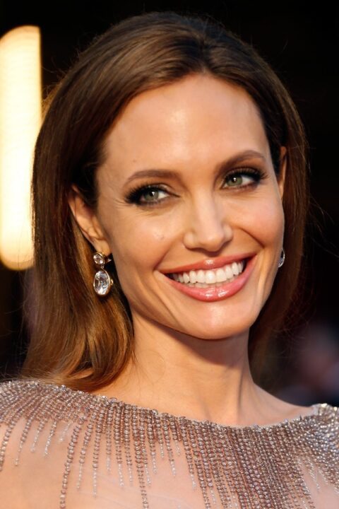 Angelina Jolie 13