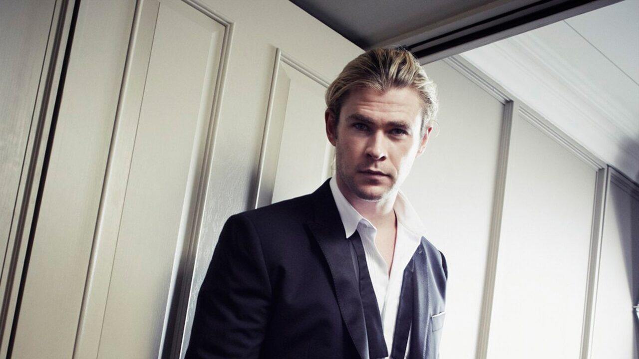Chris Hemsworth 16