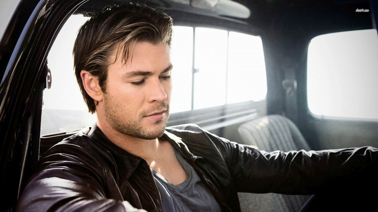 Chris Hemsworth 26