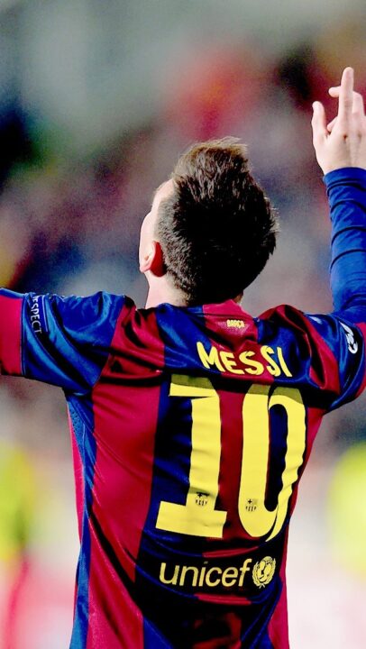 Lionel Messi 16