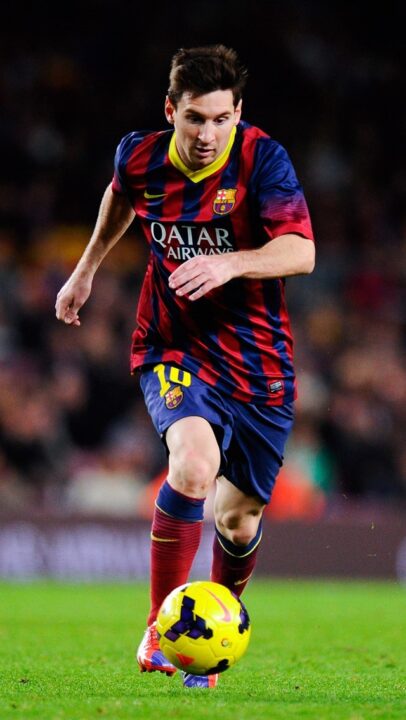 Lionel Messi 19