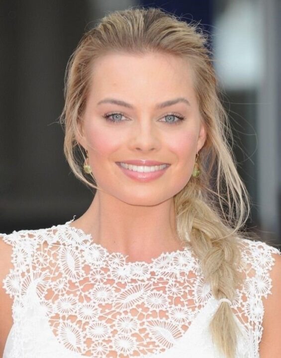 Margot Robbie 15