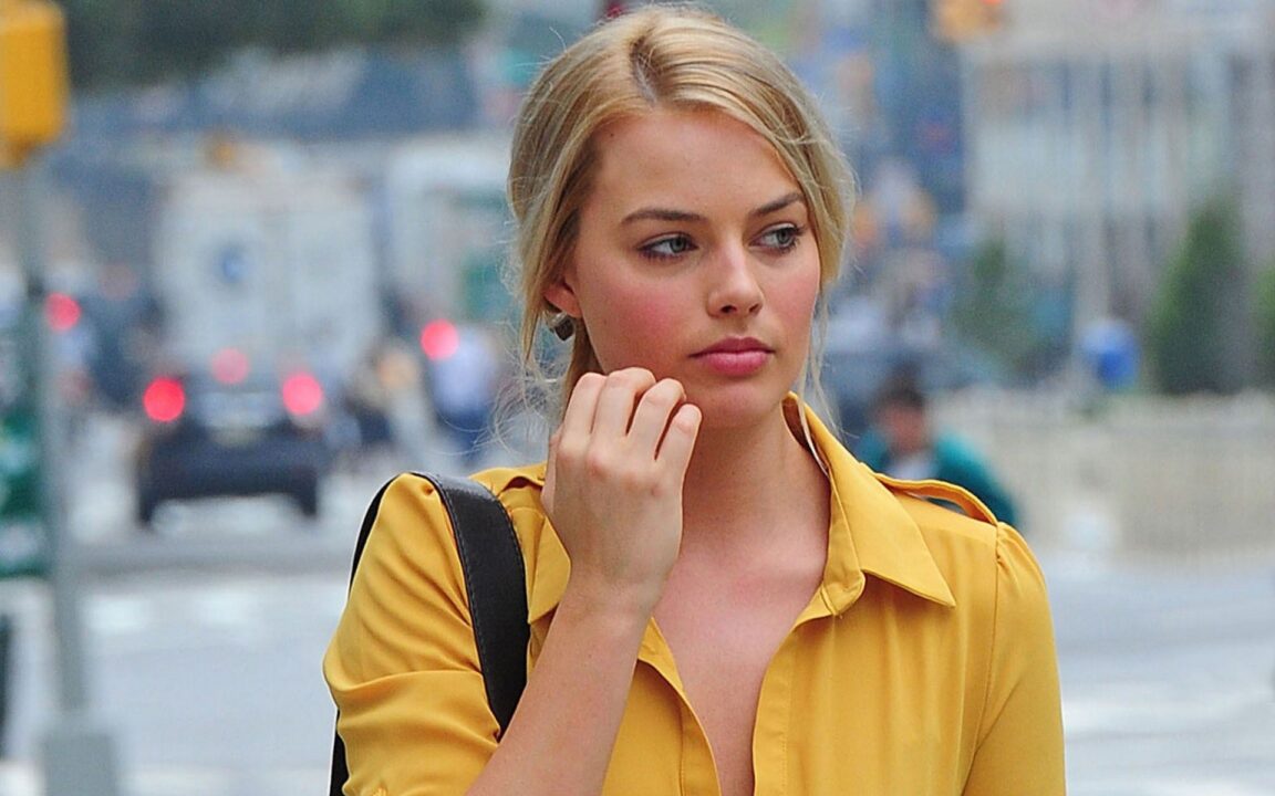 Margot Robbie 23