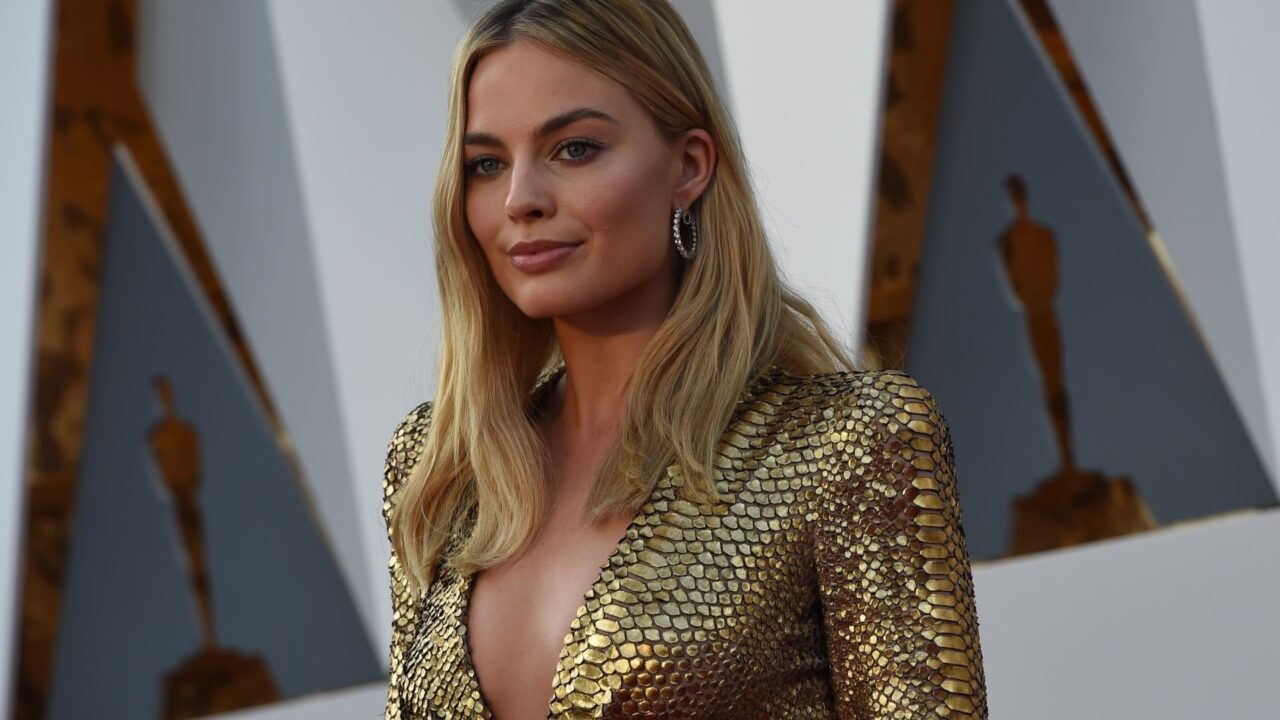 Margot Robbie 40