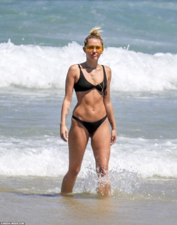 Miley Cyrus 13