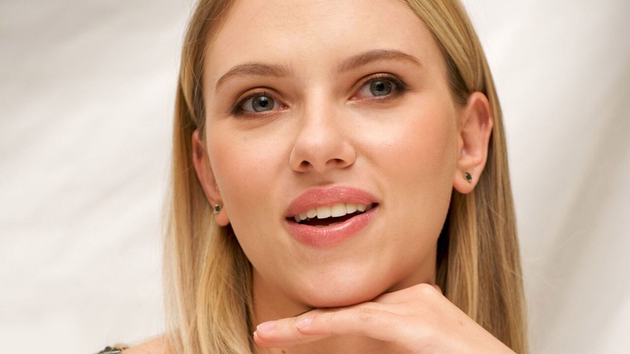 Scarlett Johansson 23