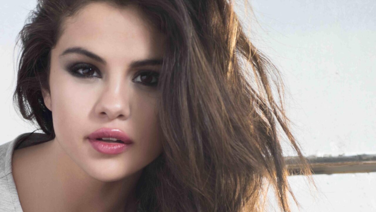 Selena Gomez 18