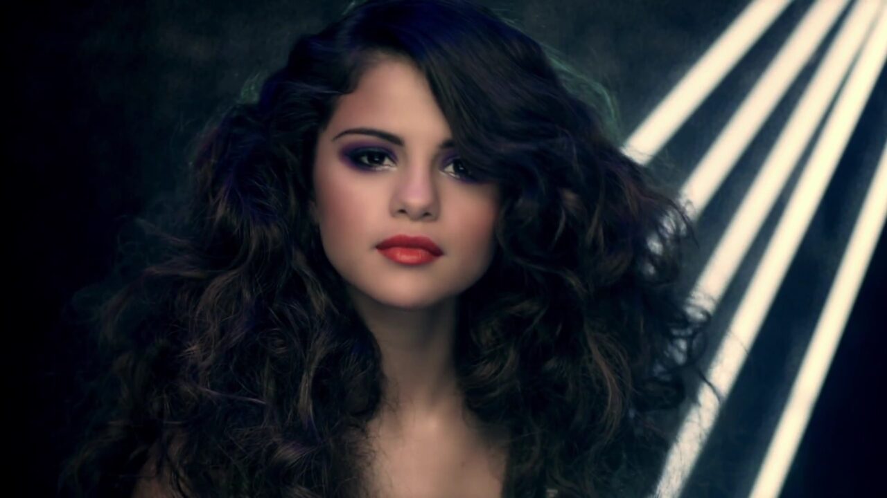 Selena Gomez 26