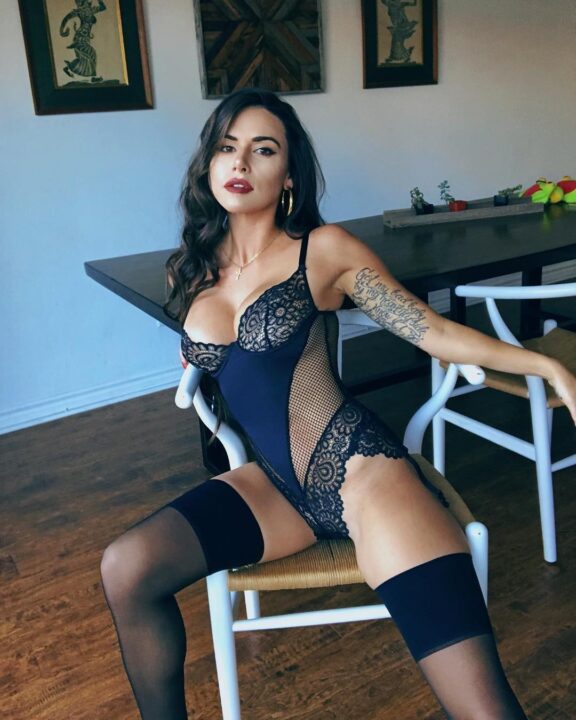 Suttin Suicide 06