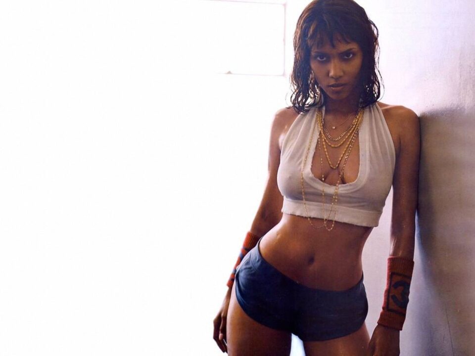 Halle Berry 22