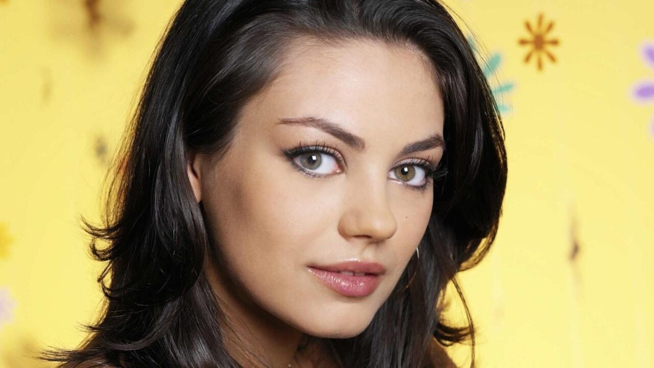 Mila Kunis 17