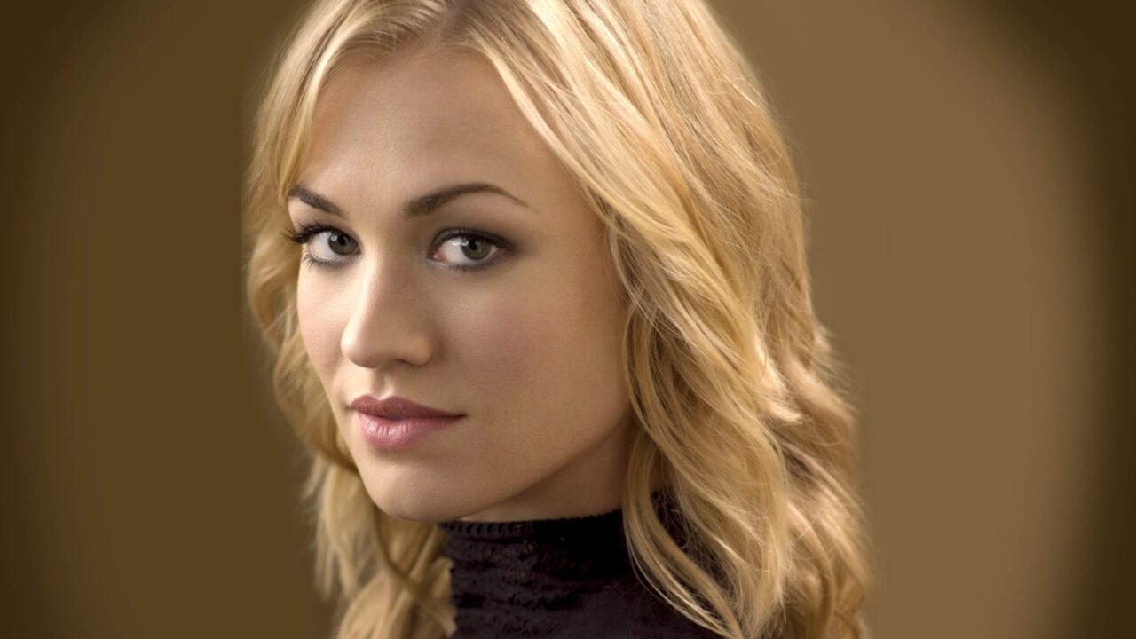 Yvonne Strahovski 07