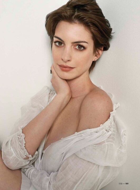 Anne Hathaway