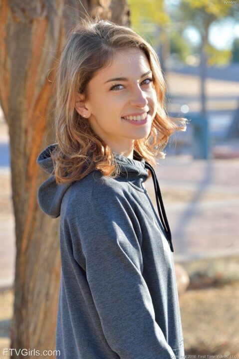 Kristen Scott 07
