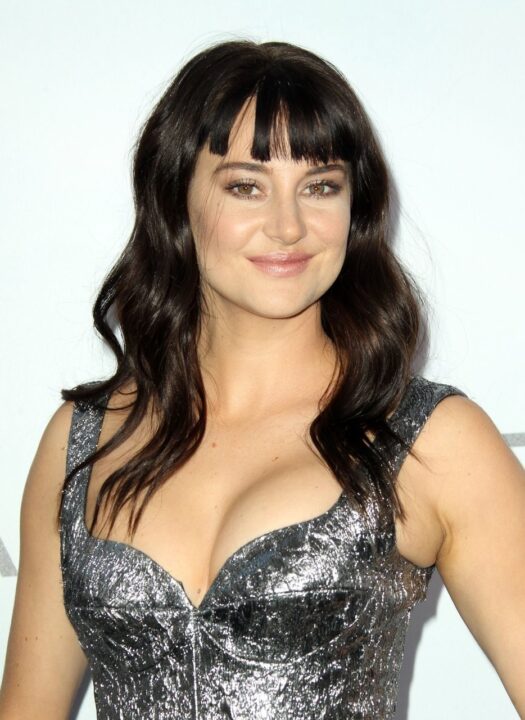 Shailene Woodley 21
