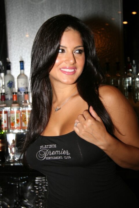 Sunny Leone 06